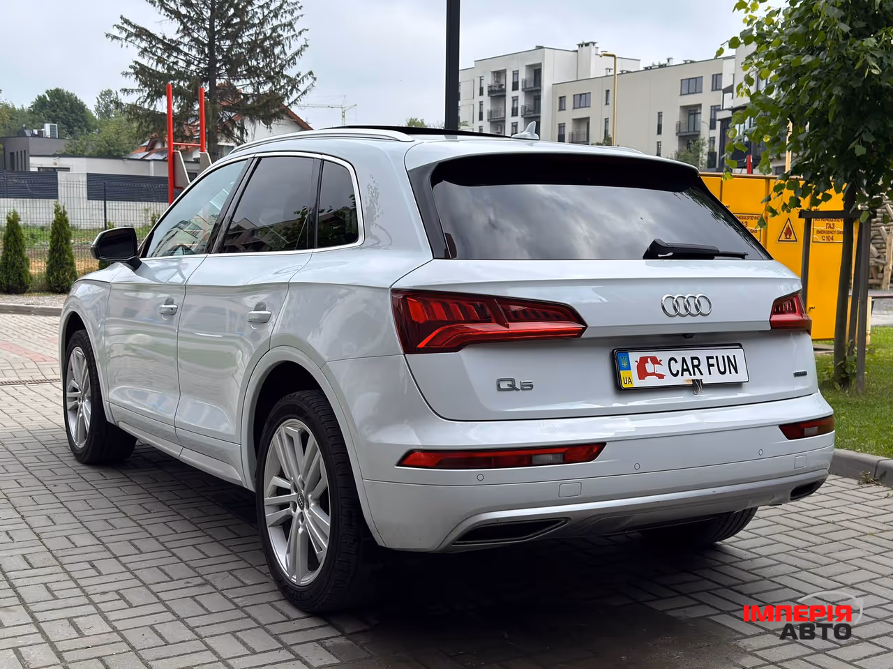 Audi Q5 - фото 6