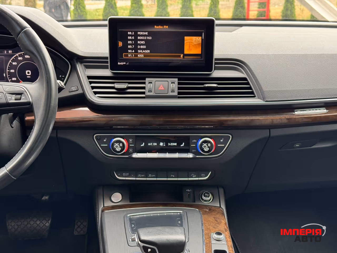 Audi Q5 - фото 24