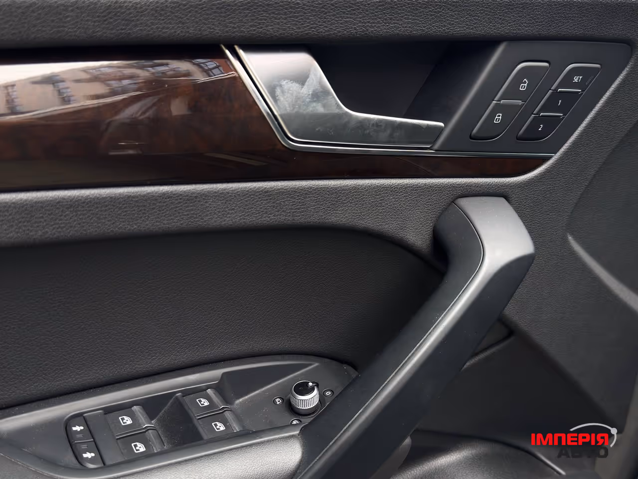 Audi Q5 - фото 11