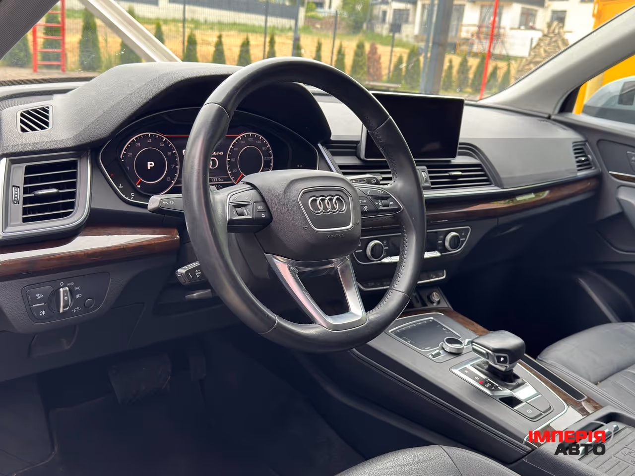 Audi Q5 - фото 9