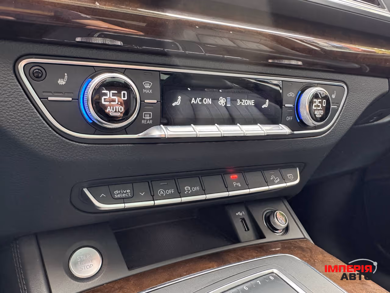 Audi Q5 - фото 29