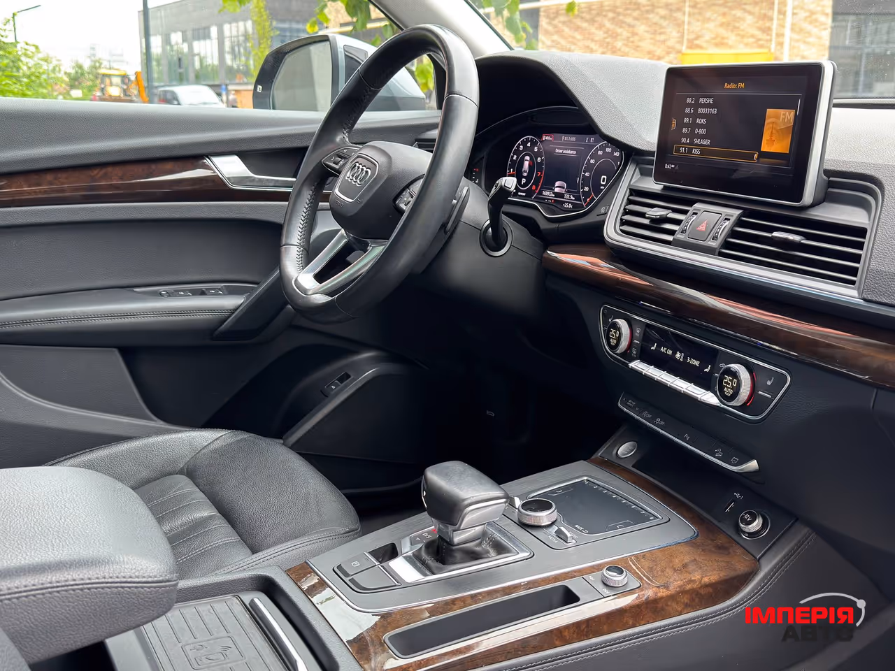 Audi Q5 - фото 20