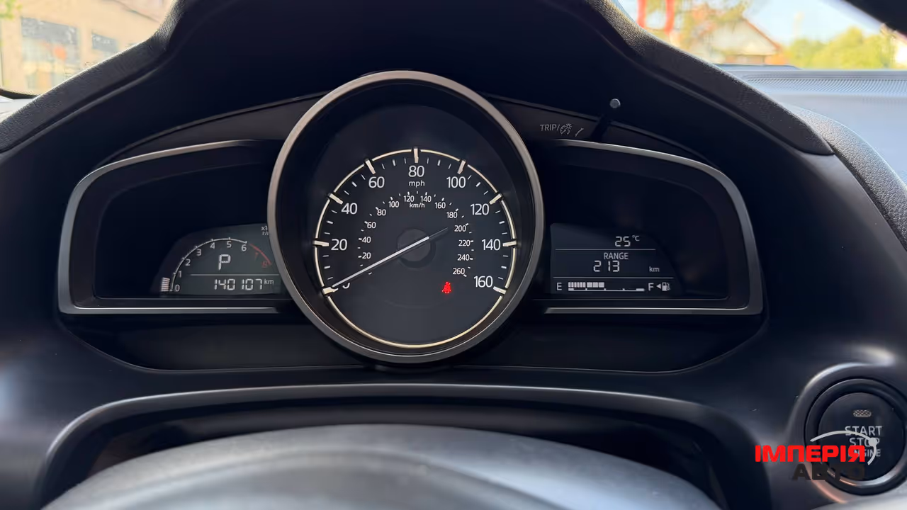 Mazda 3 - фото 24