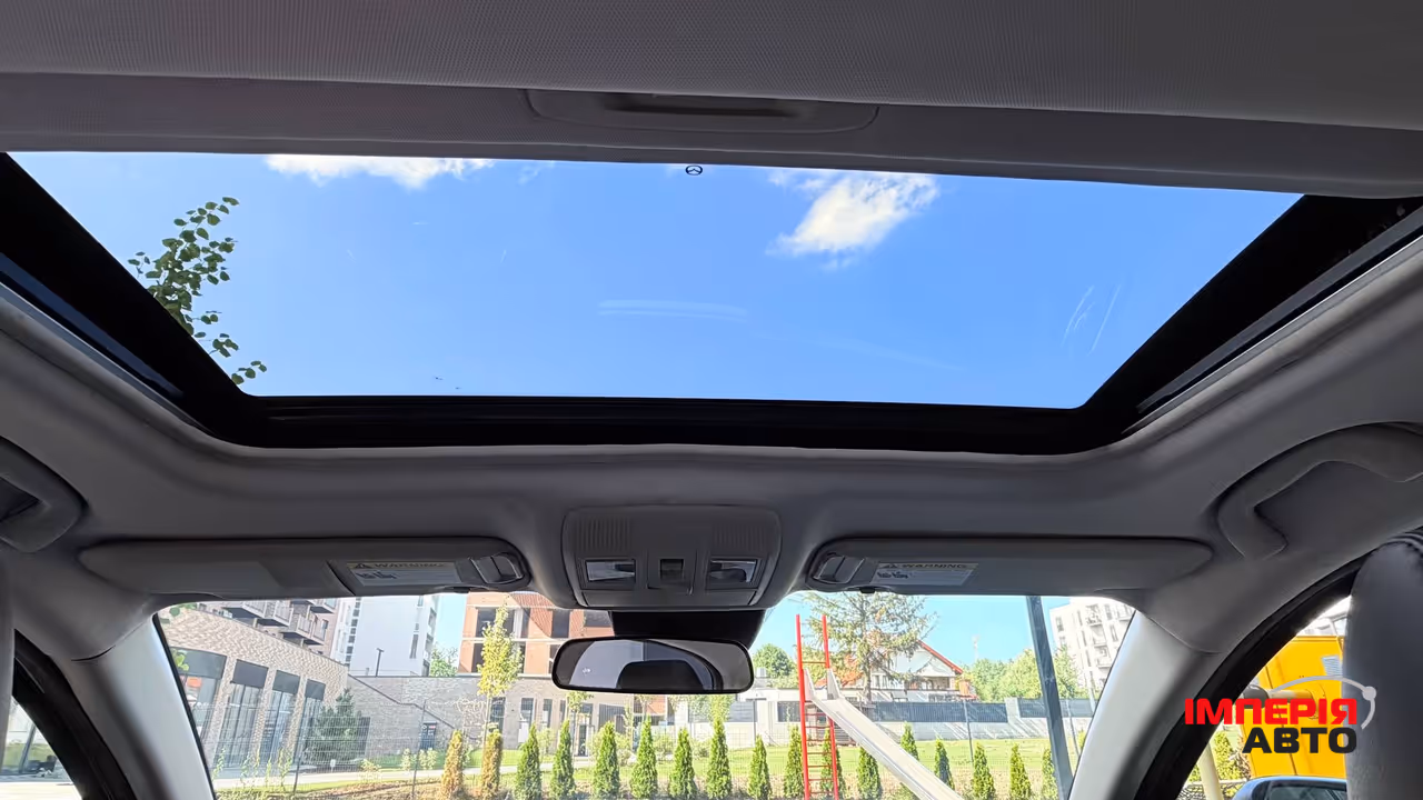 Mazda 3 - фото 21