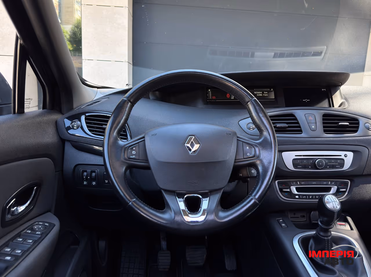 Renault Scenic - фото 27