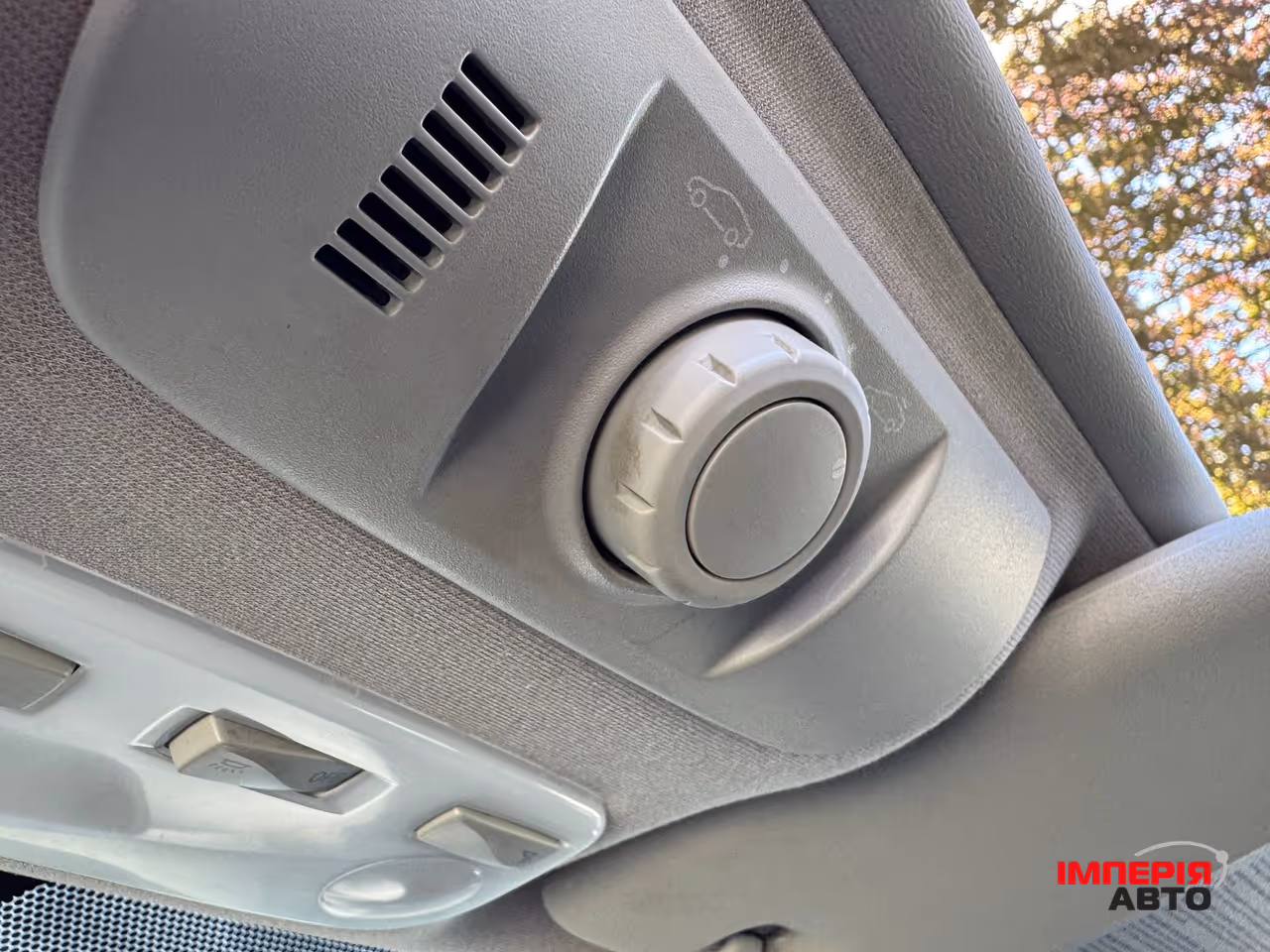 Renault Scenic - фото 30