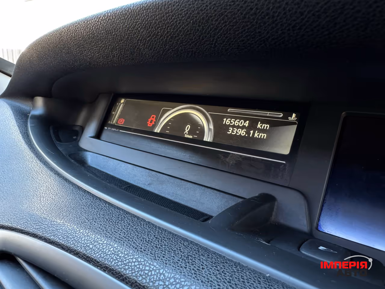 Renault Scenic - фото 25