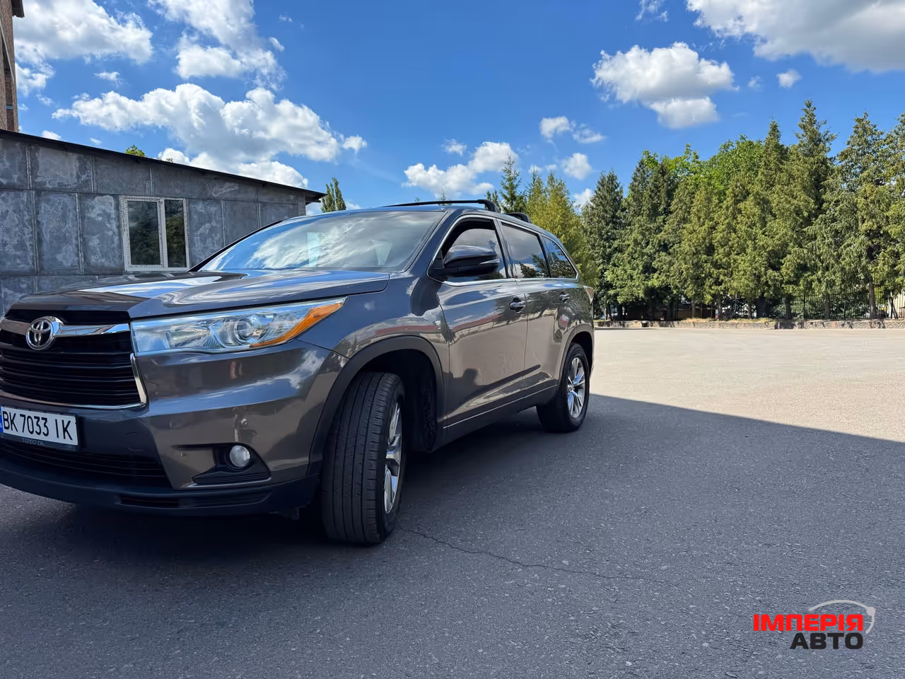 Toyota Highlander - фото 1