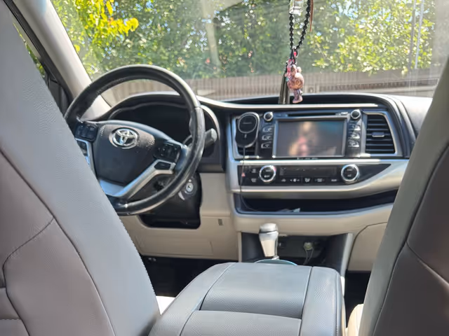 Toyota Highlander - зображення 4