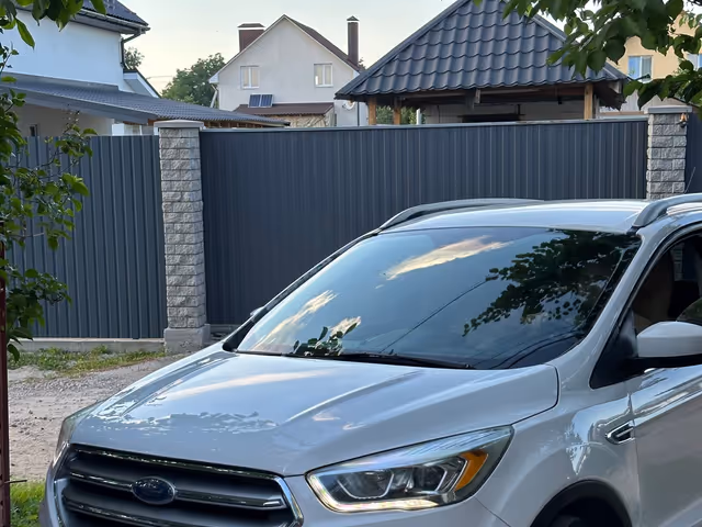 Ford Escape - зображення 1