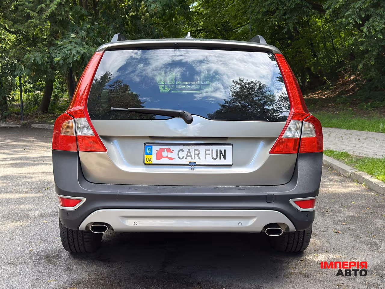 Volvo XC70 - фото 6