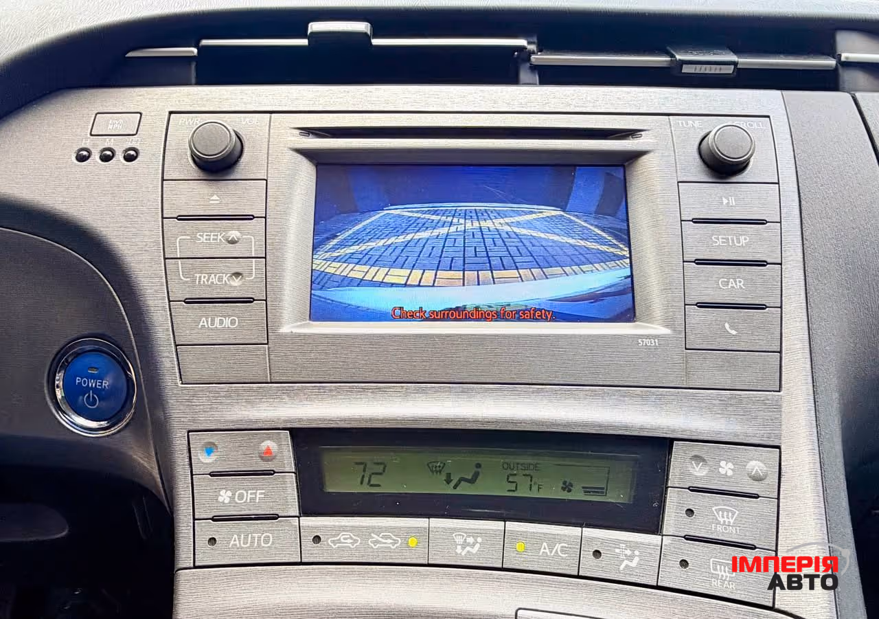 Toyota Prius - фото 10