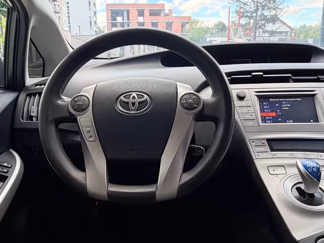 Toyota Prius - зображення 5
