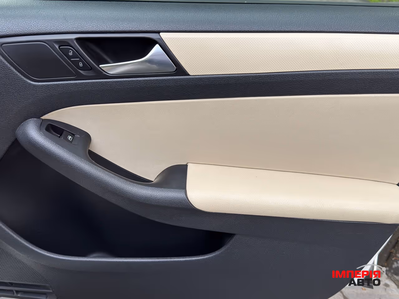 Volkswagen Jetta - фото 19