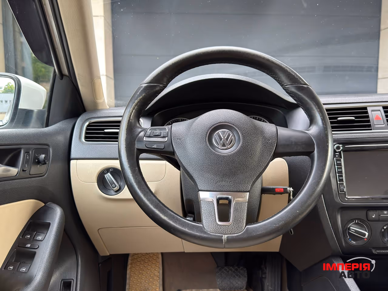 Volkswagen Jetta - фото 22