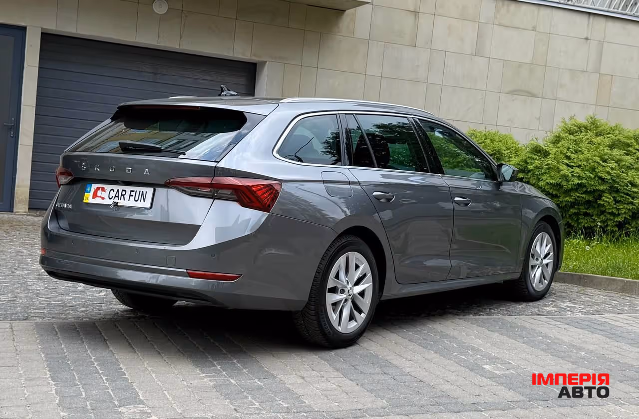 Skoda Octavia - фото 8