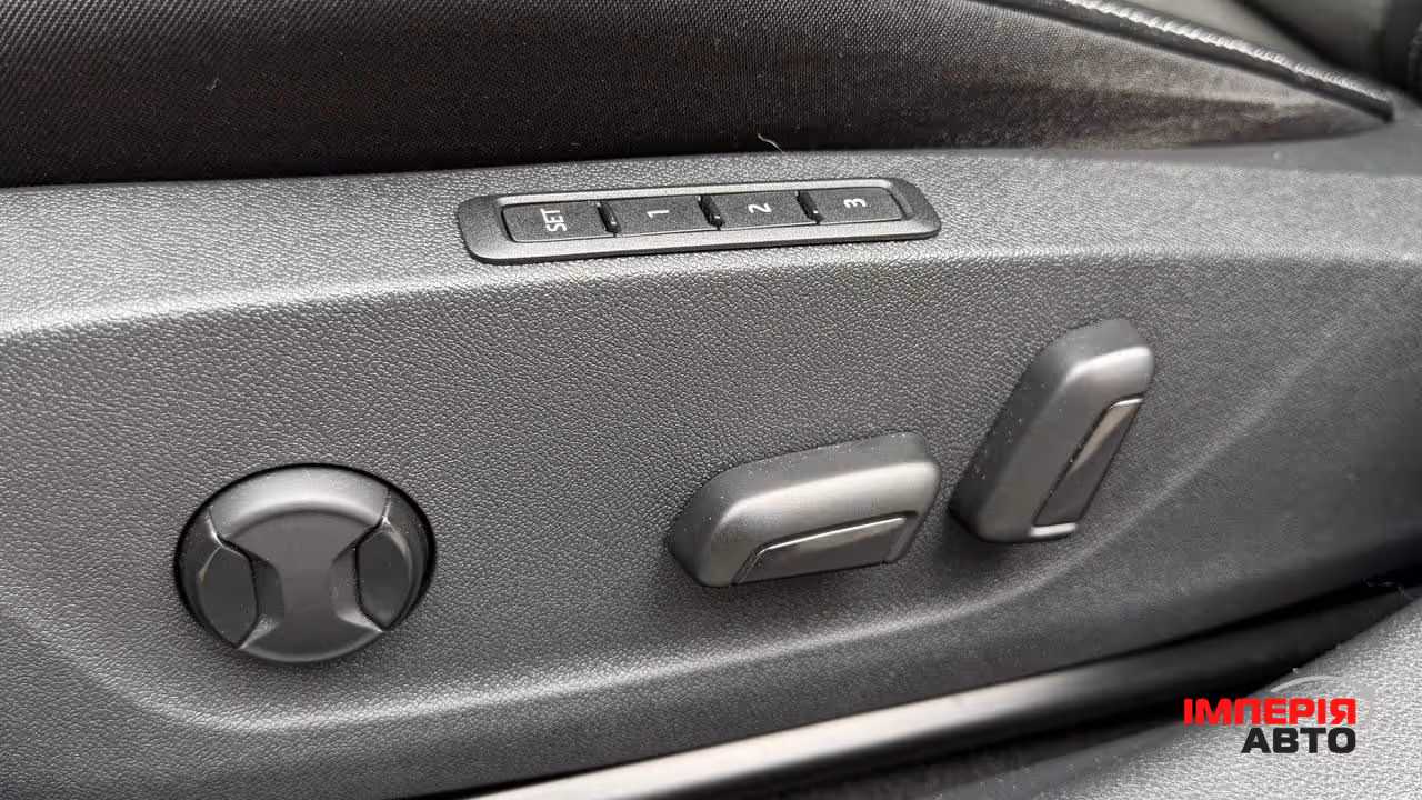 Skoda Octavia - фото 10