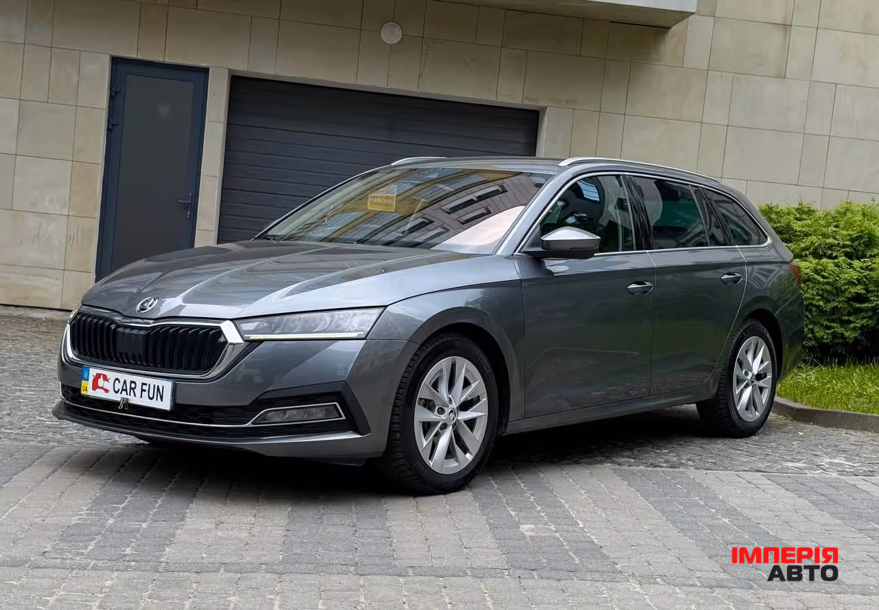 Skoda Octavia - фото 1