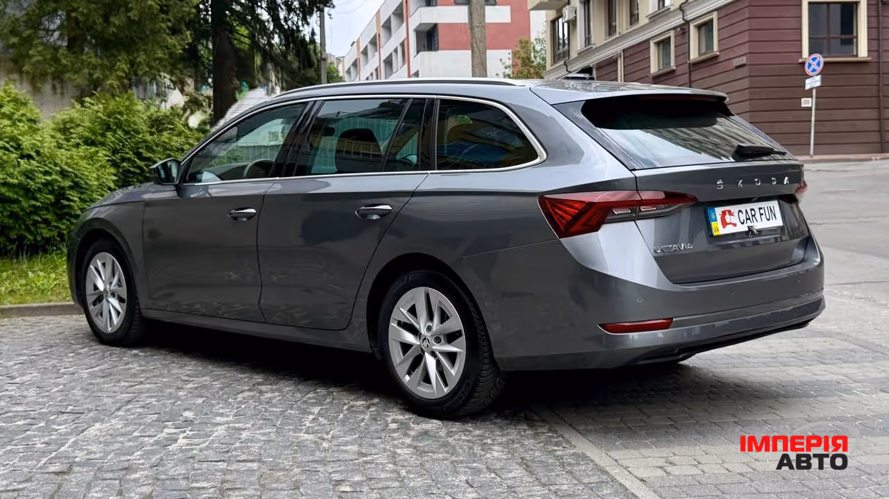 Skoda Octavia - фото 6