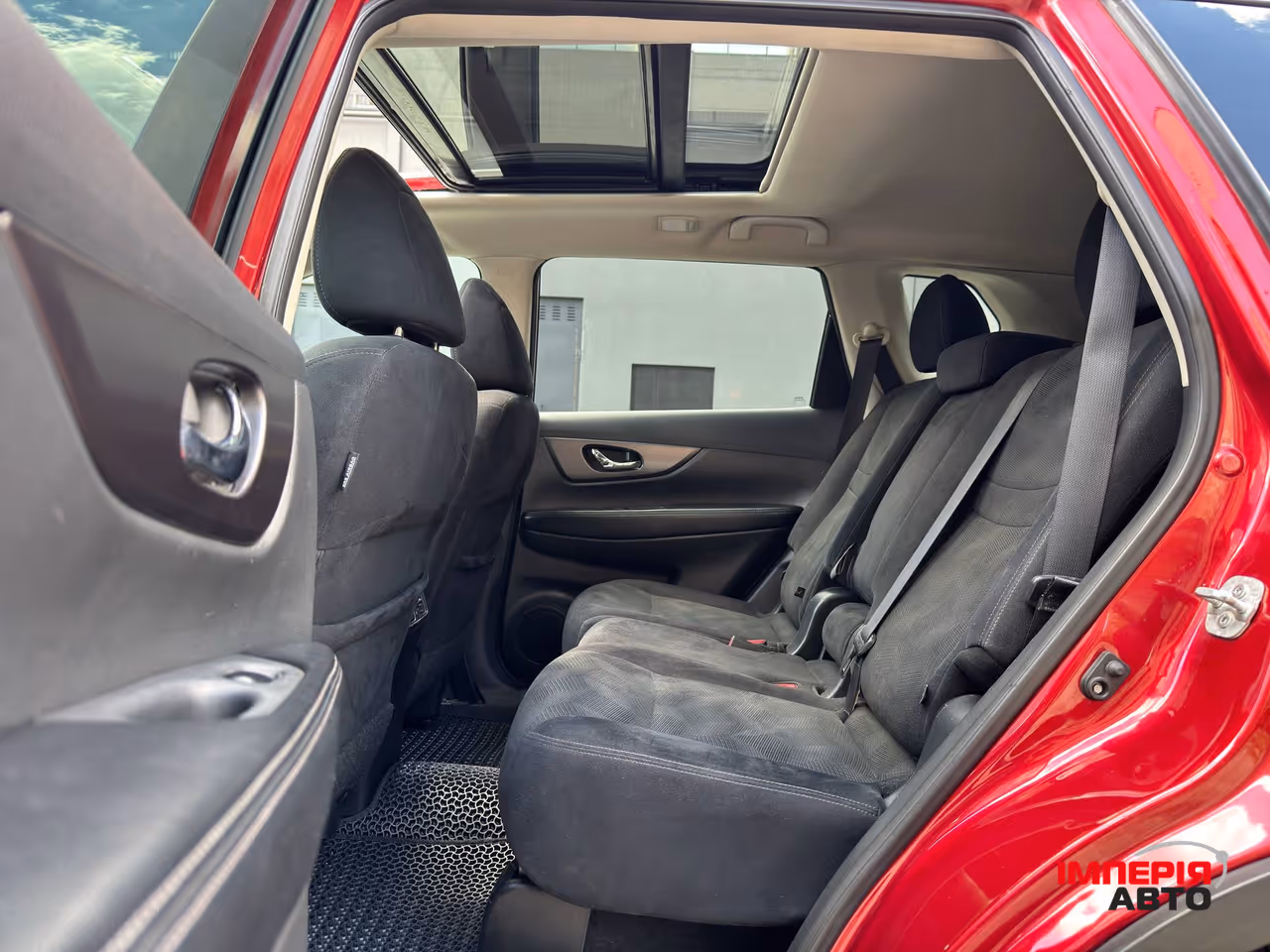 Nissan Rogue - фото 16