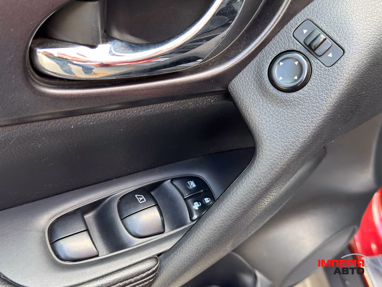 Nissan Rogue - фото 13