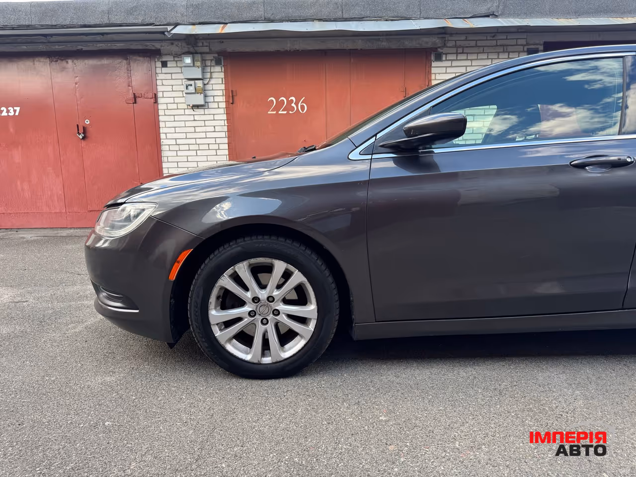 Chrysler 200 - фото 23