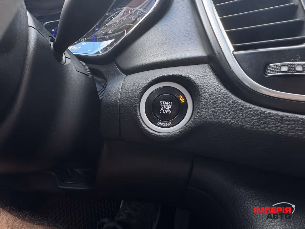 Chrysler 200 - фото 33
