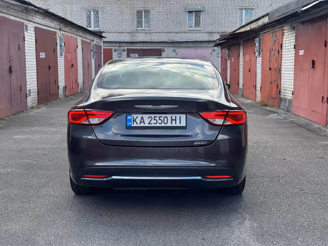 Chrysler 200 - зображення 4