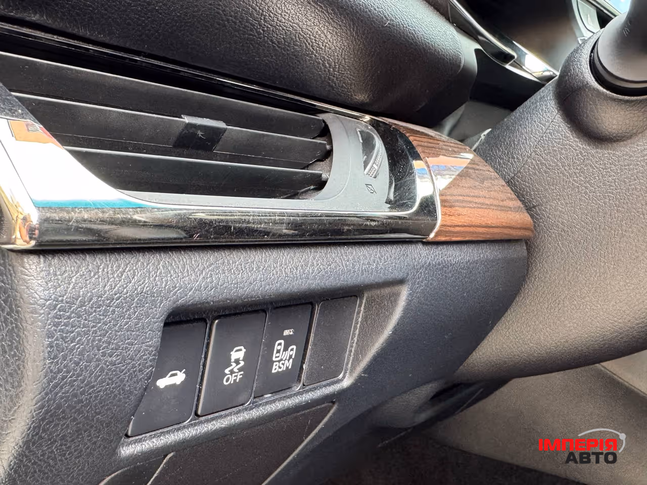 Toyota Avalon - фото 14