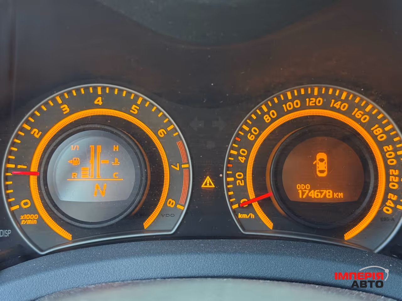 Toyota Auris - фото 15