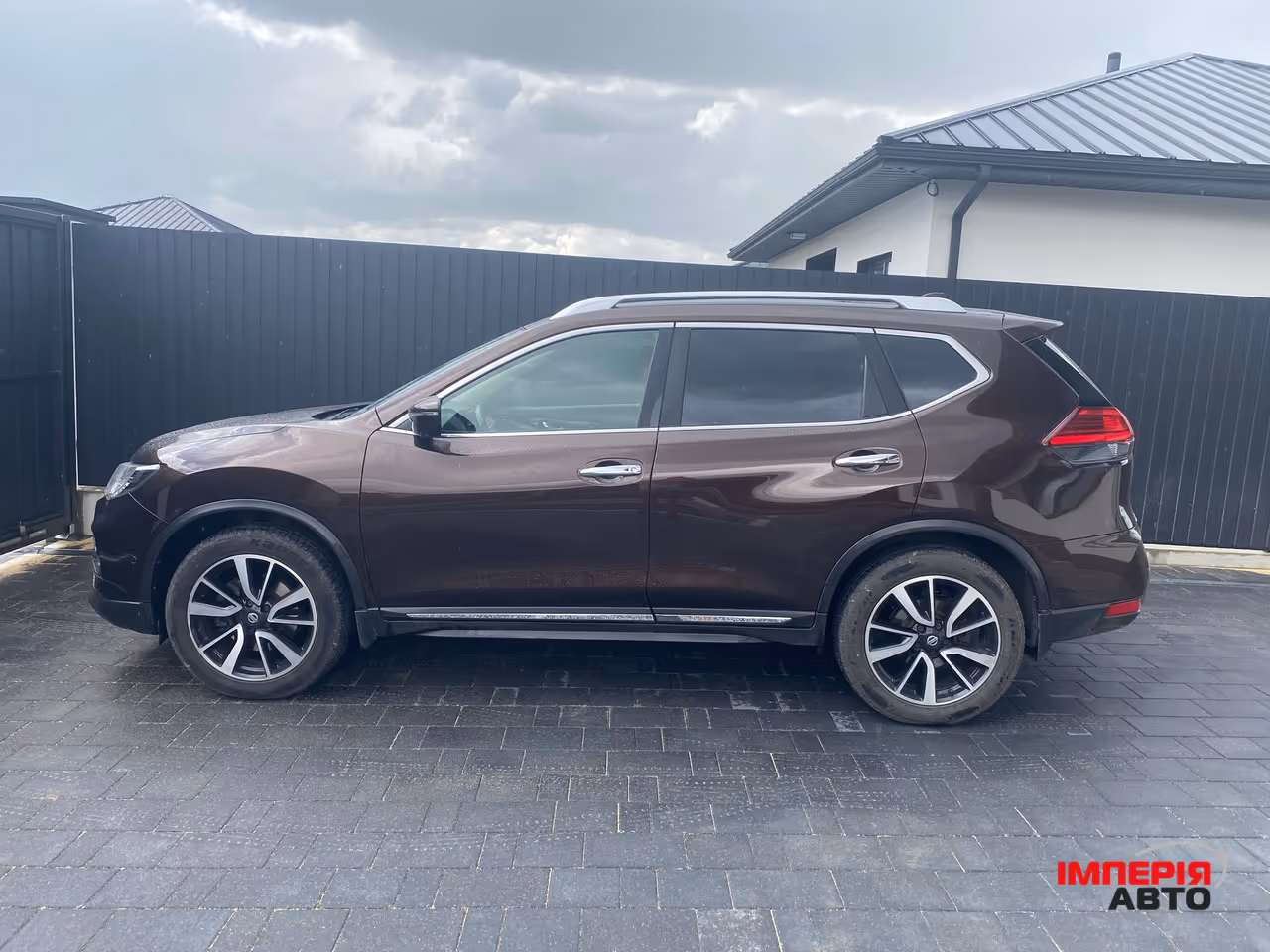 Nissan X-Trail - фото 2