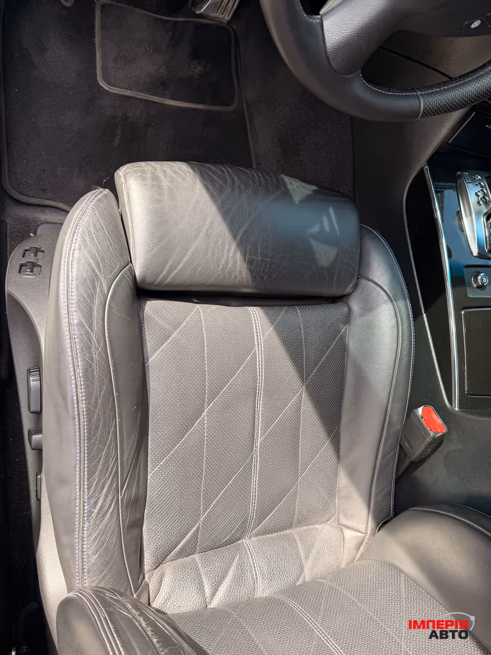 Infiniti QX70 - фото 6