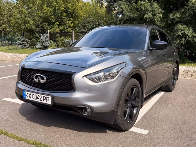 Infiniti QX70 - зображення 1