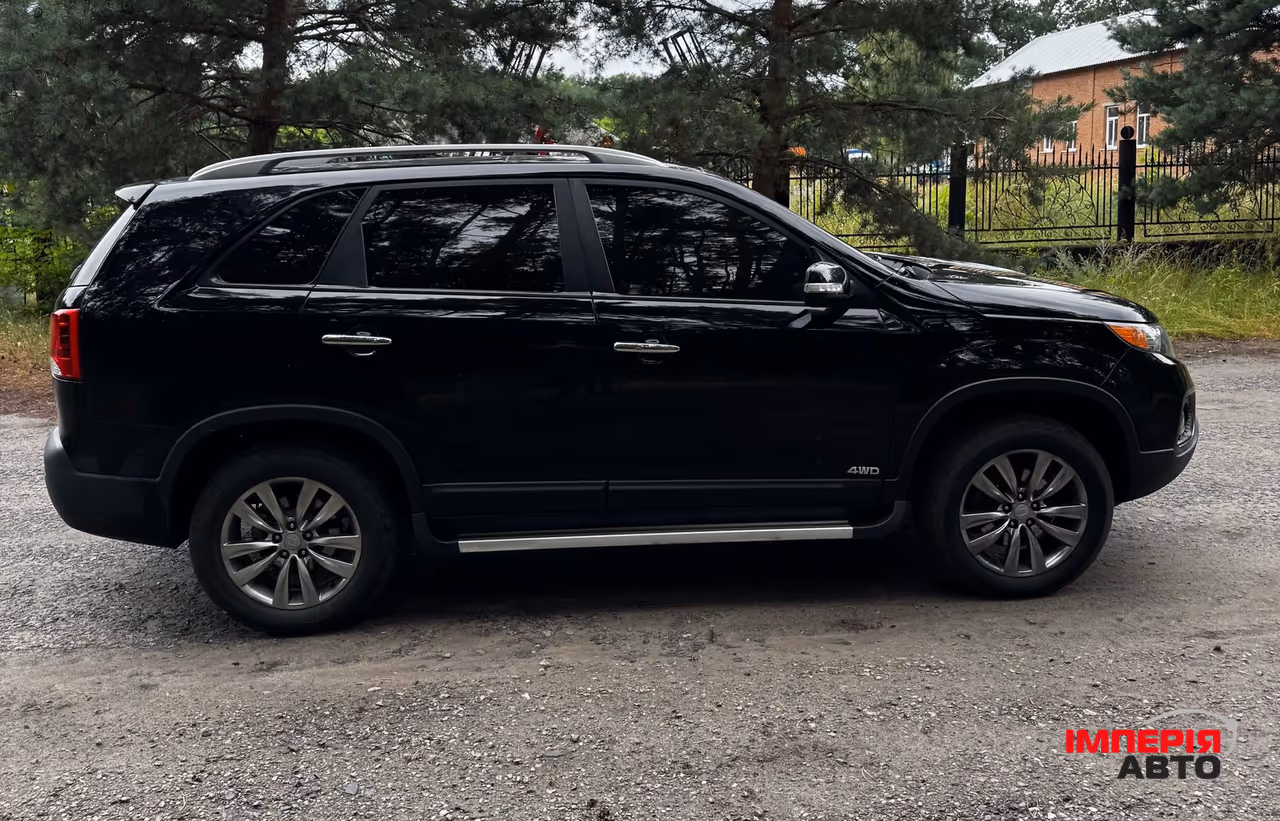Kia Sorento - фото 16