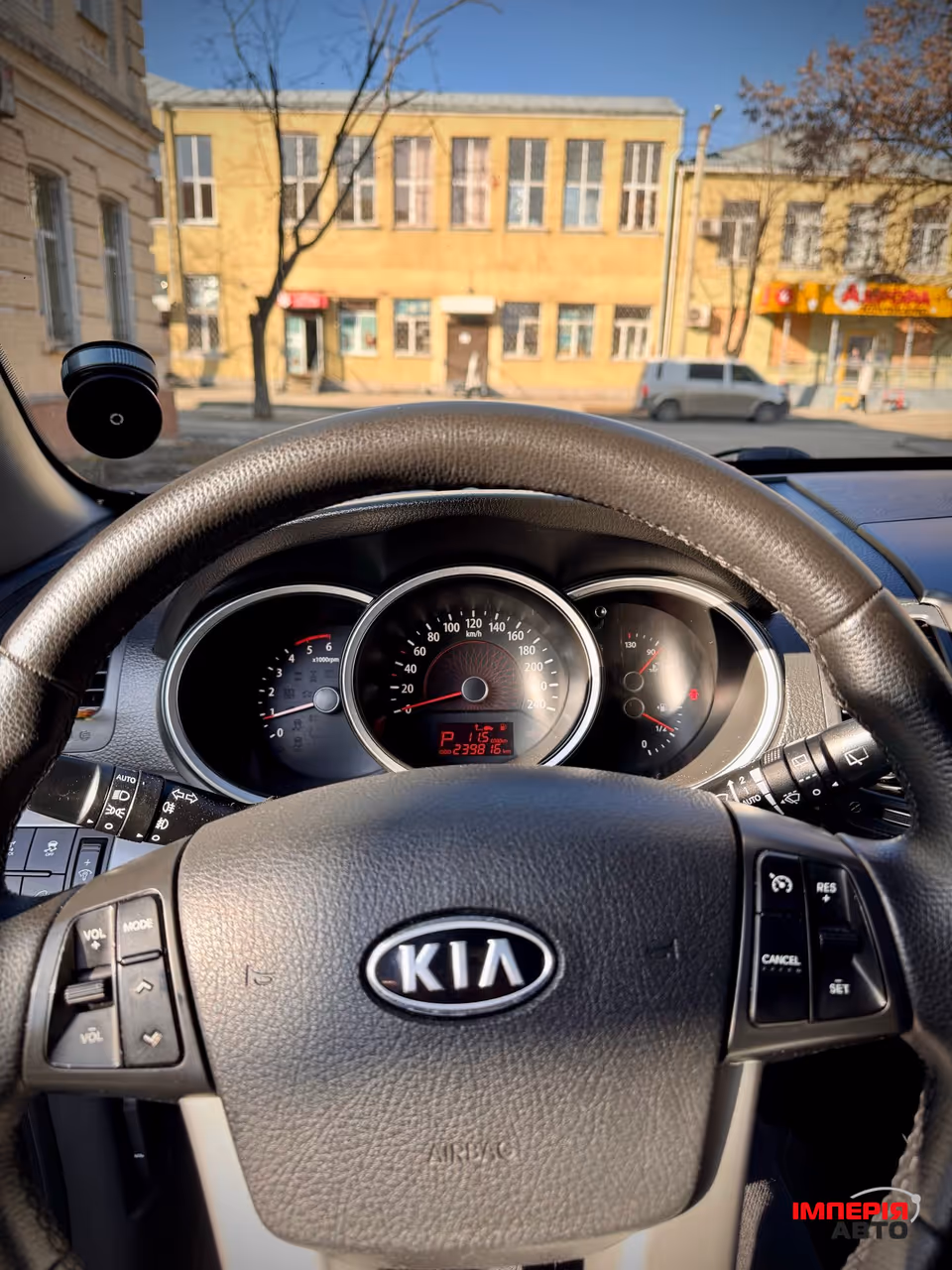 Kia Sorento - фото 11