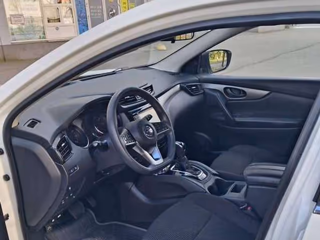 Nissan Rogue Sport - зображення 4