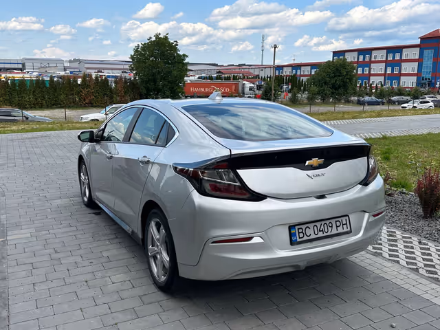 Chevrolet Volt - зображення 2