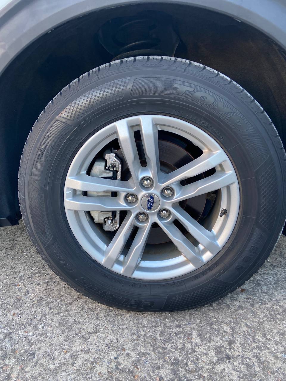 Ford Explorer - фото 3