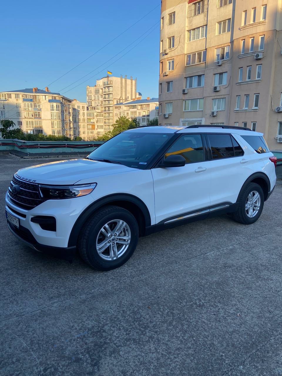 Ford Explorer - фото 9