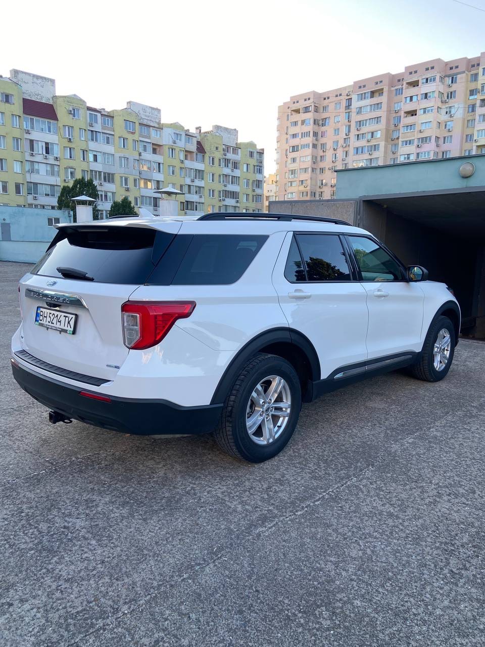 Ford Explorer - фото 8