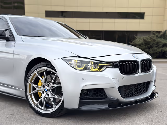 BMW 3 серії - зображення 1