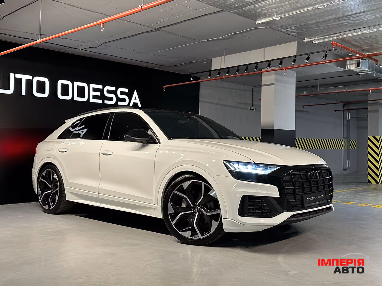 Audi Q8 - фото 3