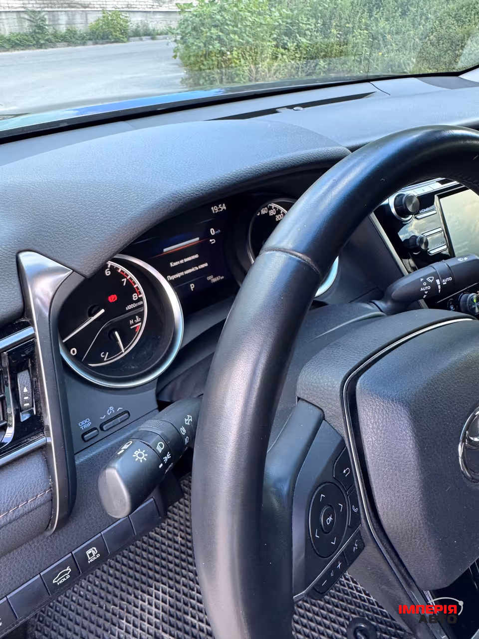 Toyota Camry - фото 5