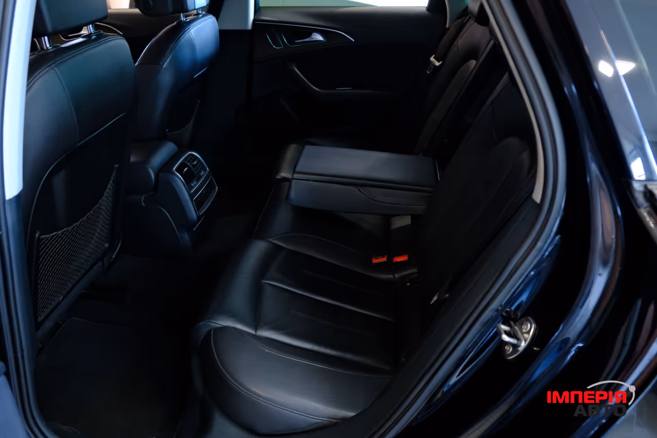 Audi A6 - фото 8