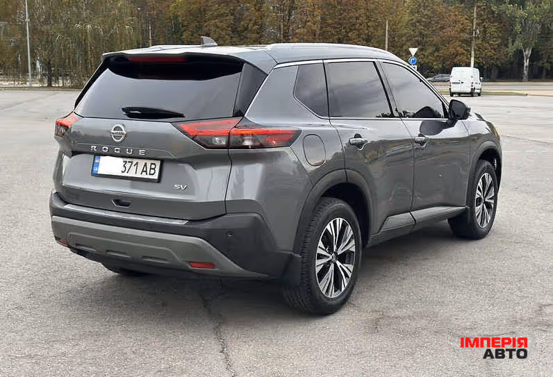 Nissan Rogue - фото 4