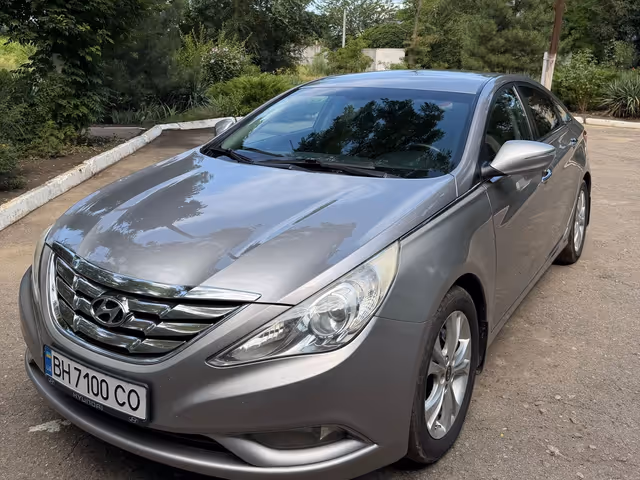 Hyundai Sonata - зображення 1