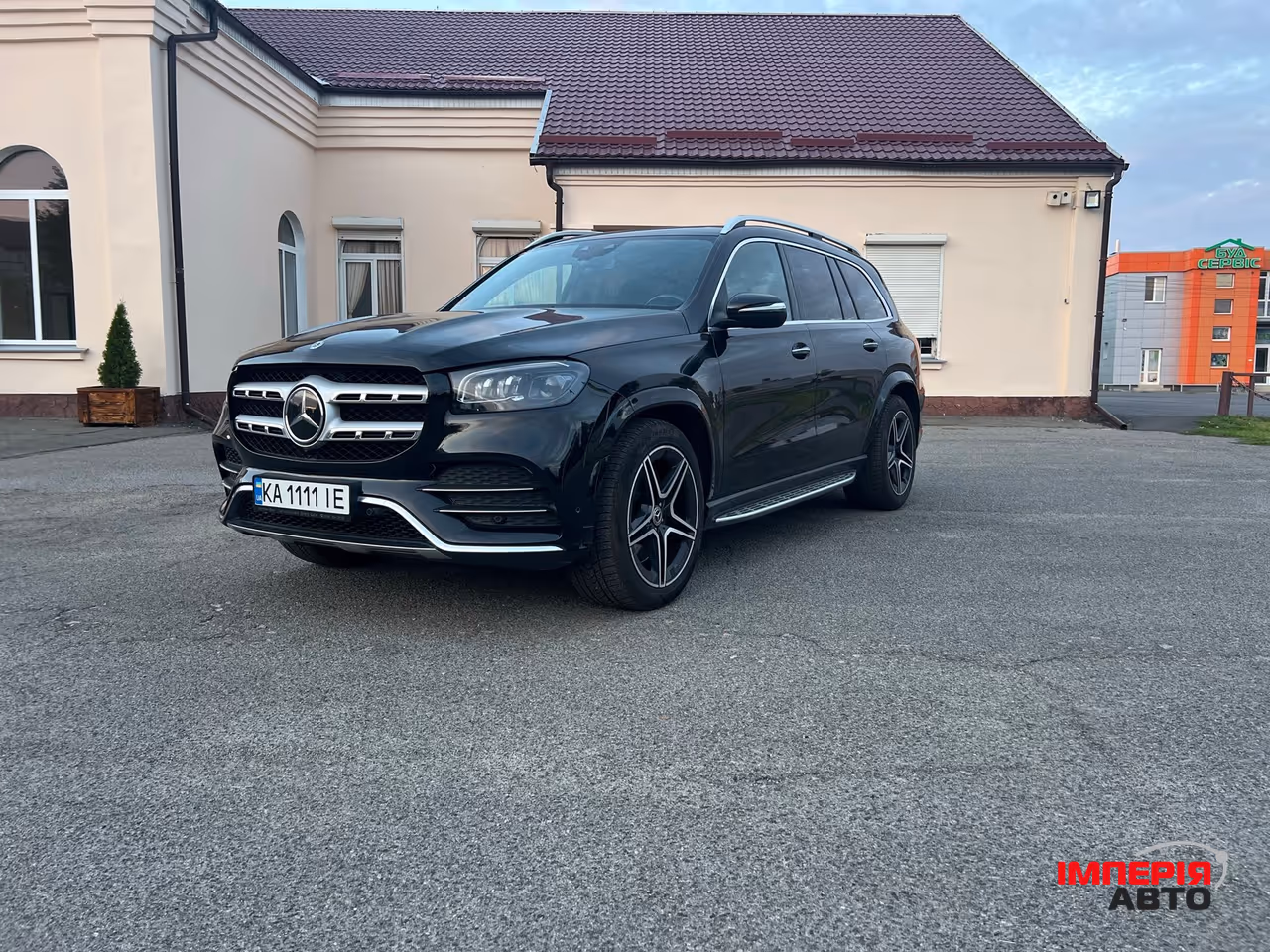 Mercedes-Benz GLS - фото 4