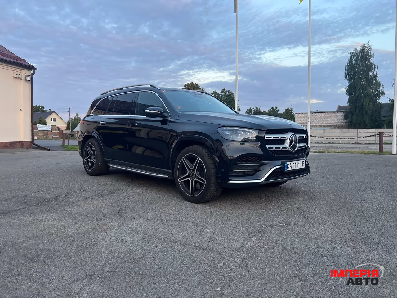 Mercedes-Benz GLS - фото 13