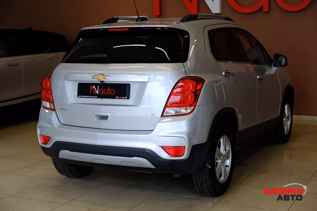 Chevrolet Trax - фото 5