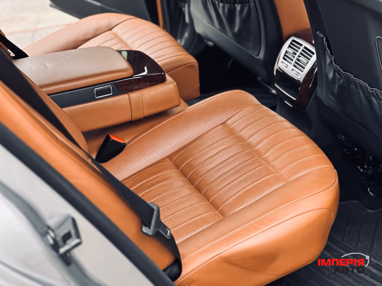Mercedes-Benz S-Класс - фото 44
